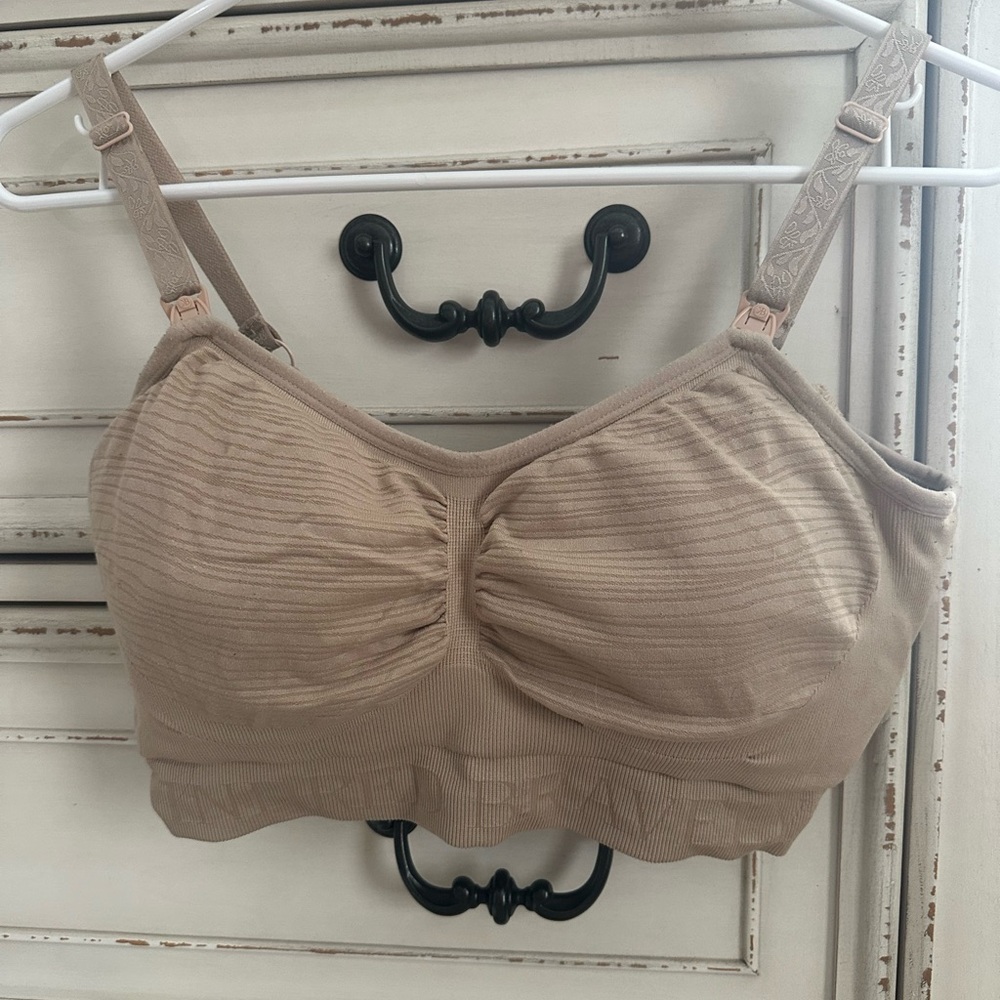 Kindred Bravely Sublime® Hands-Free Pumping & Nursing Bra